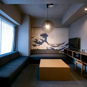 Minn Ueno Tokio